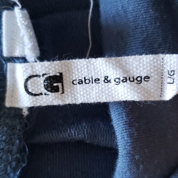 Cable & Gauge Blue Funnel Neck Tunic Top Size Large - Picture 7 of 13